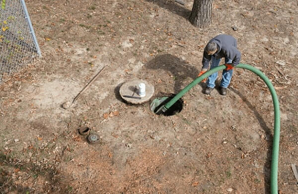 septic tank pumping in Novato, CA