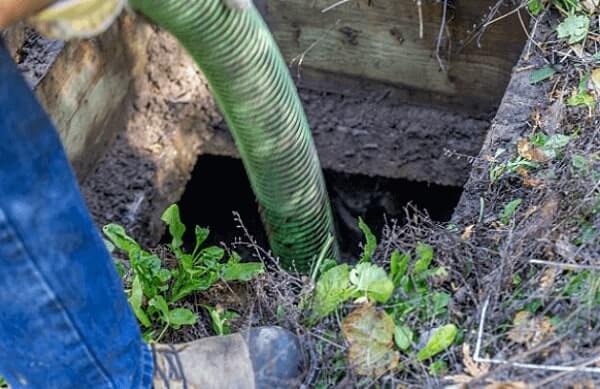 septic tank pumping in Sonoma, CA