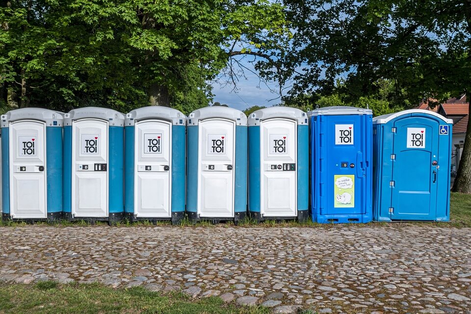 portable toilets in Novato, CA